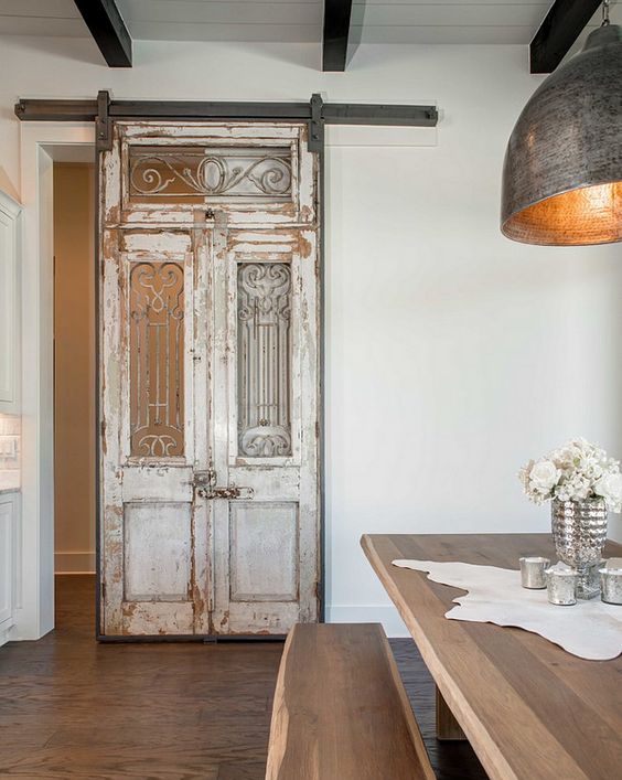 DIY puertas viejas para decorar espacio hogar