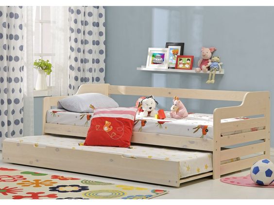 Dormitorio infantil compartido con cama nido para espacios reducidos