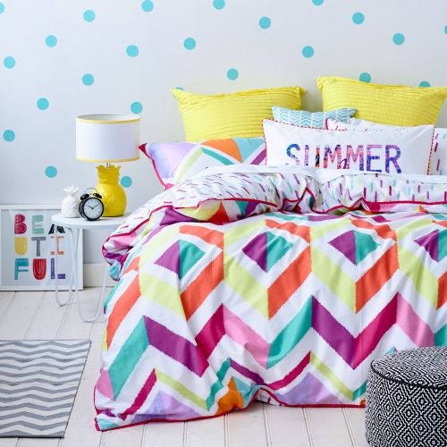 textiles_para_dormitorios_infantiles_verano_2016_estampados_color_geométricos