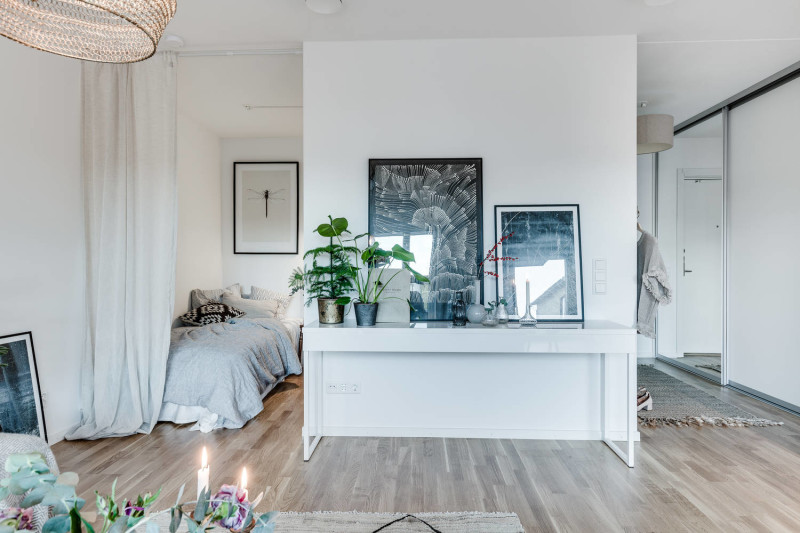 Coqueto_apartamento_lleno_de_luz_detalles_muebles_decoración_salón